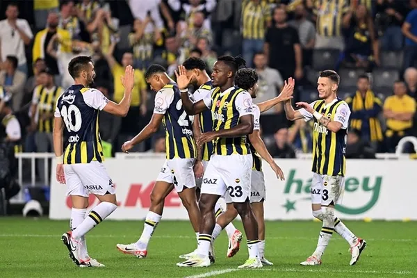 Kanarya zirvede! Fenerbahçe Kasımpaşa’yı evinde mağlup etti | İşte maçta yaşananlar...