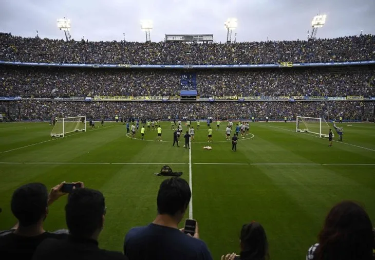 Arjantin’de 50 bin taraftar maç yokken stada gitti