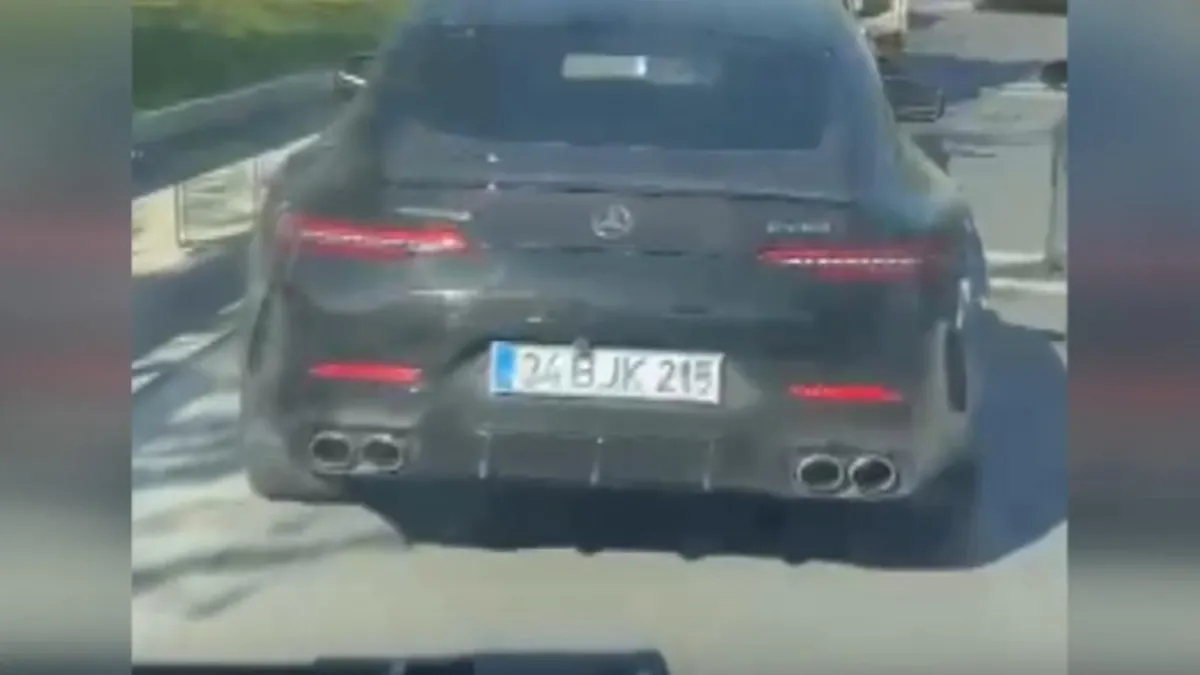 "Valinin yeğeniyim" diyen çakarlı araç sürücüsüne tepki! Vali Gül duyurdu: Yasal işlem yapılacak