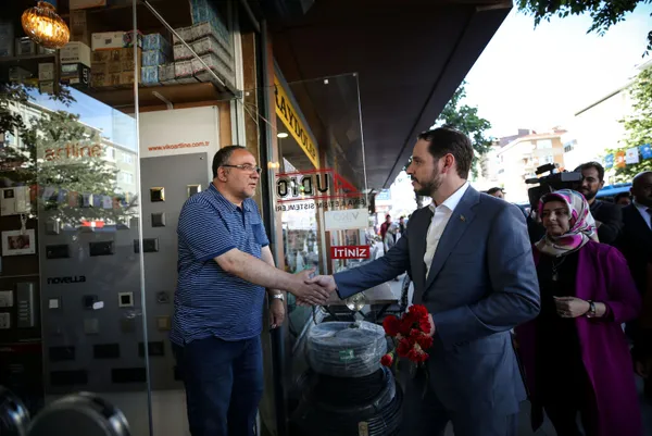 Bakan Albayrak'tan esnaf ziyareti - 2