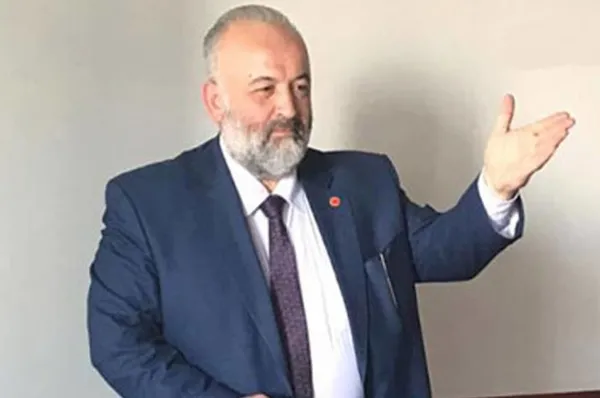 1645425488058.jpg Çirkinlikte birbirleriyle yarışıyorlar! CHP ve İYİ Parti'den skandal sözler - 1