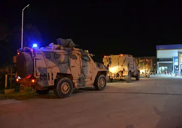 Türk komandosu Suriye sınırında