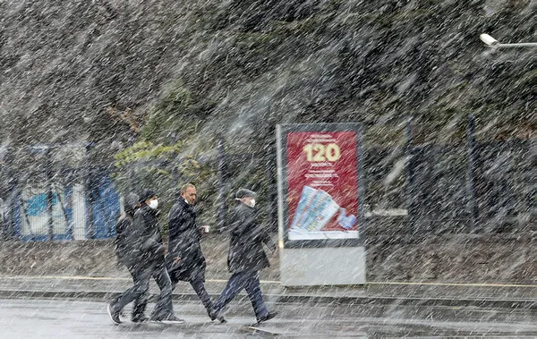 21 Aralık’ta Ankara kar tatili olacak mı? Ankara Valiliği kar tatili açıklaması geldi mi? Ankara yarın Salı okullar tatil mi?