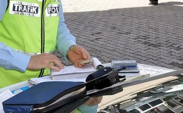 Trafik cezalarına af geldi mi, silinecek mi 2023? Trafik cezası online borç ödeme ve sorgulama!