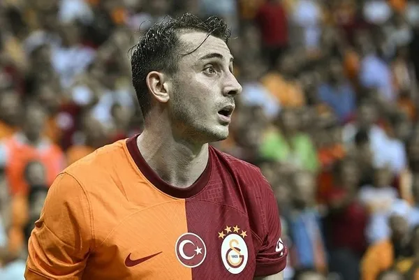 1694793390815.jpg Okan Buruk kararını verdi! Galatasaray galibiyet için sahada! İşte Samsunspor maçı muhtemel 11'i... - 19