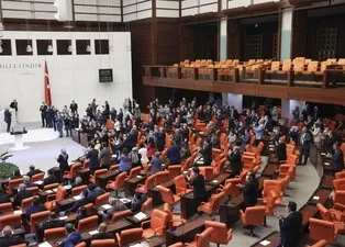 Ayasofya ibadete açıldı TBMM'de ayakta alkışlandı