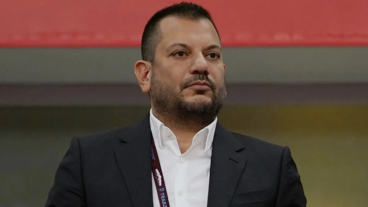 trabzonspor-baskani-dogandan-besiktas-maci-oncesi-kesin-sozler-1792351182157.jpg Ertuğrul Doğan Beşiktaş derbisi öncesi iddialı konuştu! "Beşiktaş'ı yeneriz" - 1