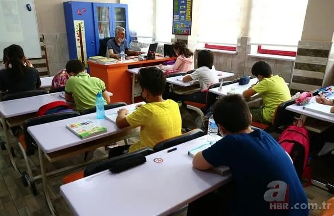 2023 MEB TATİL TAKVİMİ! Okulların açılmasına kaç gün kaldı? 2.dönem ne zaman başlıyor? 4