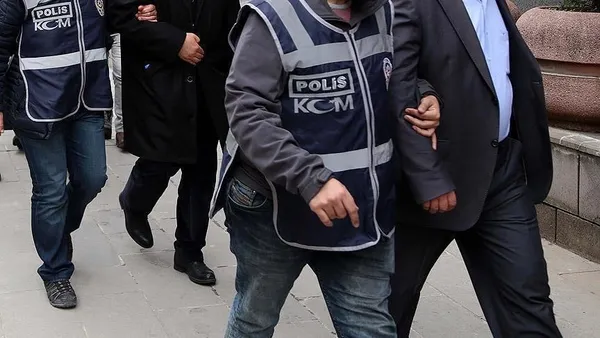 1701067026825.jpg Zaman Gazetesi yazarı Ali Ünal'ın yeğeni FETÖ'nün avukat yapılanmasında! Talimat üzerinden dosyalara para almadan baktı... - 4