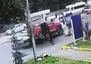 İstanbul Kadıköy'de çekici operatörü ve trafik polisi hakkında soruşturma açıldı