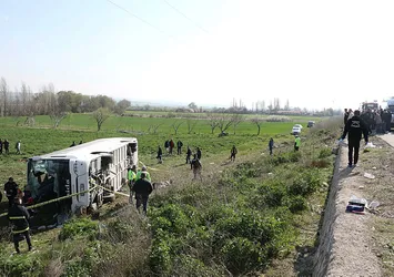 Son dakika | Eskişehir'de feci kaza: 3 ölü 31 yaralı