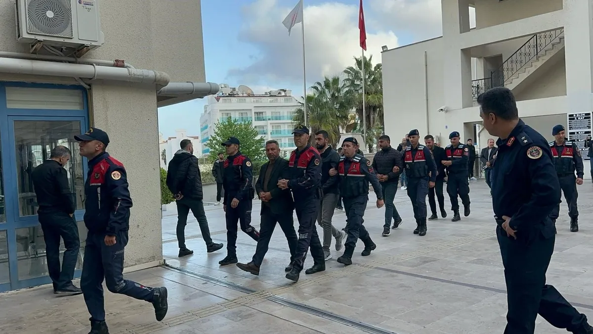 Marmaris’te suç örgütü operasyonunda 8 tutuklama
