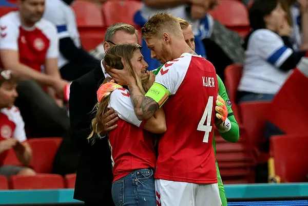 Christian Eriksen’in sağlık durumu nasıl? Simon Kjaer’den kahramanlık hikayesi