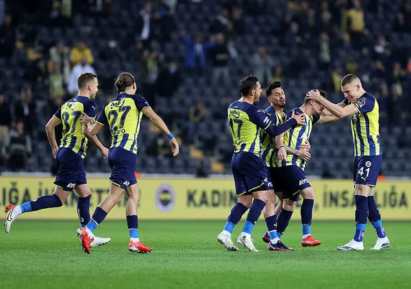 son-dakika-fenerbahce-2-yeni-malatyaspor-0-mac-sonucu-fenerbahce-kadikoyde-rahat-kazandi-1640540953387.jpg Son dakika: Fenerbahçe: 2 - Yeni Malatyaspor: 0 MAÇ SONUCU | Fenerbahçe Kadıköy'de rahat kazandı - 1