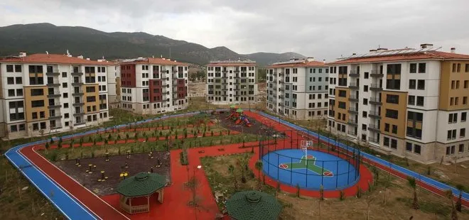 Deprem bölgesinde hummalı çalışma! Anahtar teslimler hızlanacak