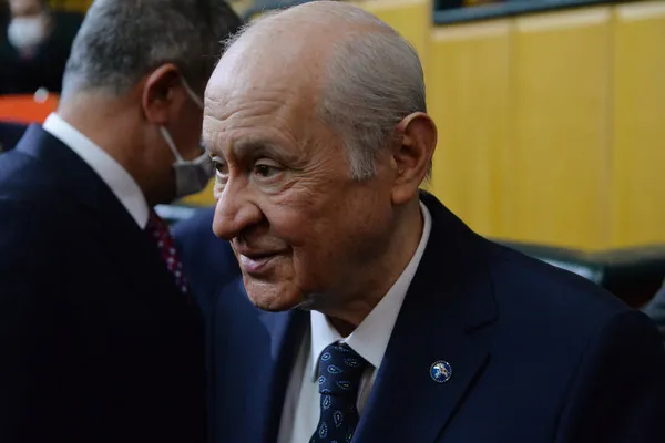 mhp-lideri-devlet-bahceliden-zillet-koalisyonuna-tepki-karin-agrilari-savunma-sanayindeki-basarilar-1681287316312.jpg MHP Lideri Devlet Bahçeli'den 'Zillet koalisyonuna' tepki: Karın ağrıları savunma sanayindeki başarılar - 5