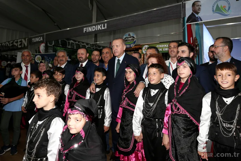 Başkan Erdoğan, Rize Tanıtım Günleri stantlarını tek tek ziyaret etti 17