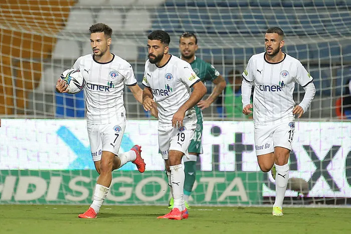 Kasımpaşa - İttifak Holding Konyaspor: 2-2 | MAÇ SONUCU ÖZET - 7