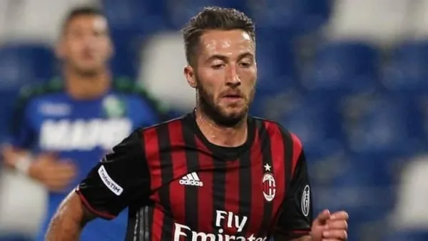 andrea-bertolacci-kayserispora-transfer-oldu-1640722468127.jpg Andrea Bertolacci Kayserispor'a transfer oldu - 2