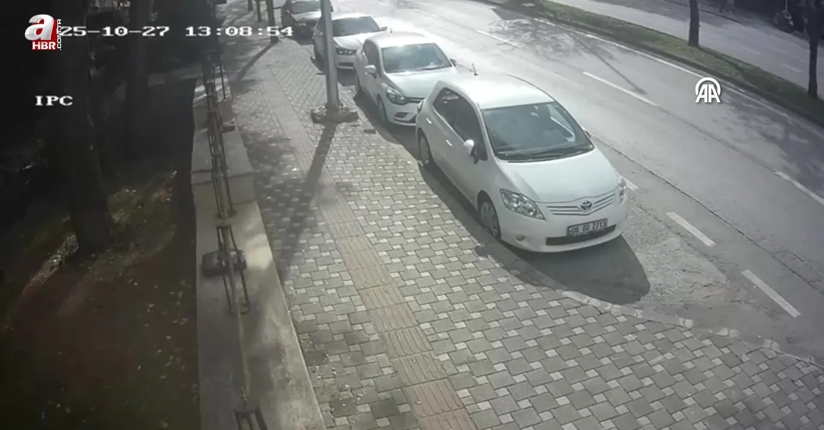 Bursa'da kuvvetli lodos etkili oldu