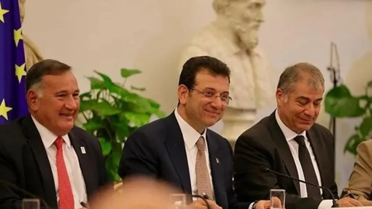 Ekrem İmamoğlu 73 kişiyle birlikte Roma'da! İsrafın dibine vurdular! Lüks konaklama maliyeti dudak uçuklattı...