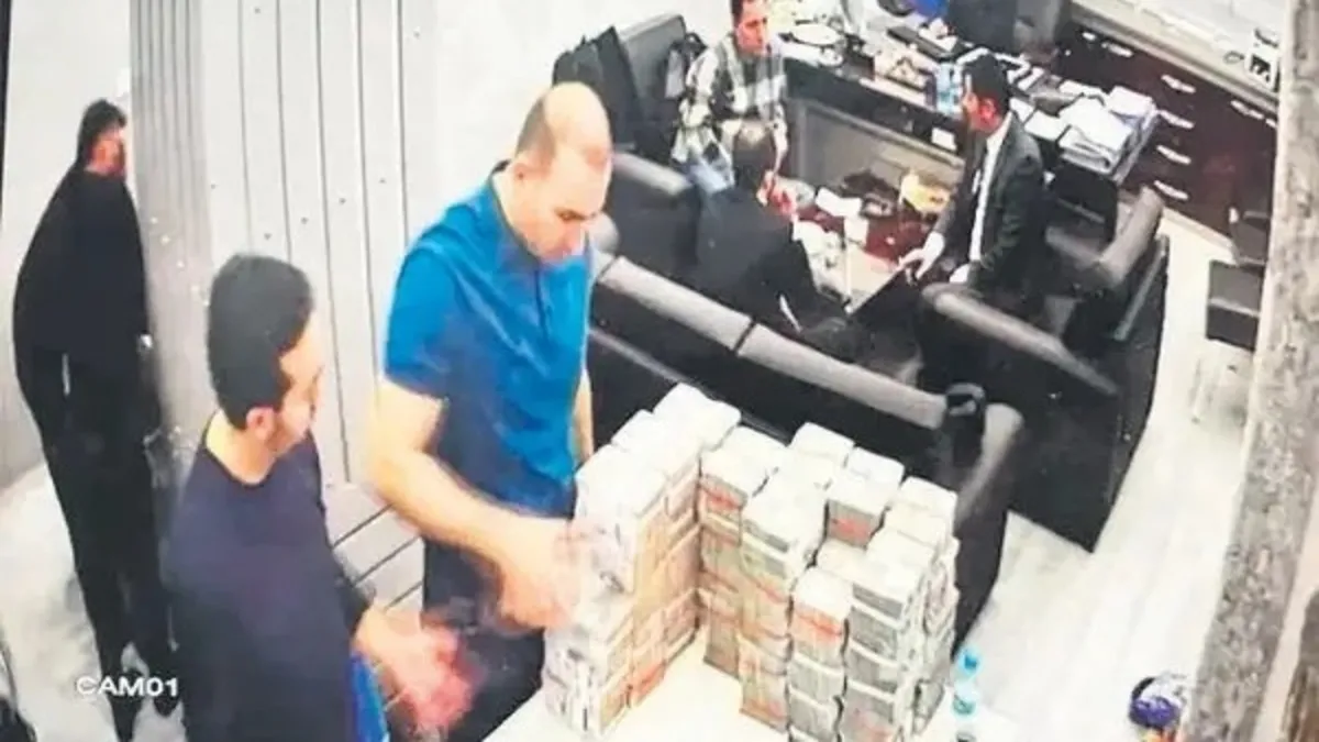 CHP’li başkan yardımcısı kirli çarkı tek tek anlattı! Para kulelerine sahte makbuz