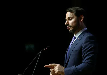 Tasarruf başladı borçlanma azaldı