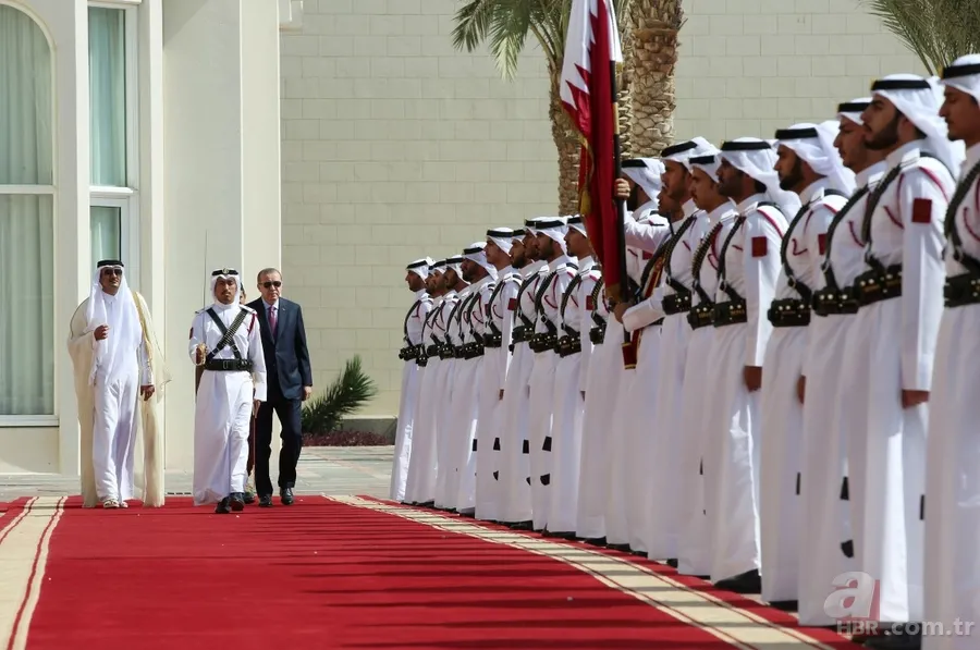 Cumhurbaşkanı Erdoğan, Katar Emiri Şeyh Temim tarafından törenle karşılandı 2