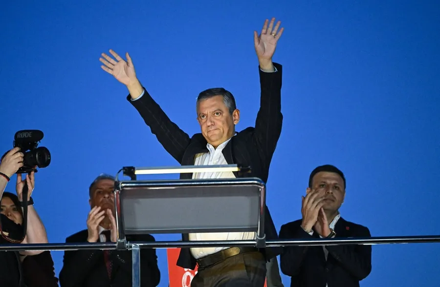 omer-celikten-ozgur-ozele-netanyahu-zihniyetinin-isbirlikcisi-siyasi-zavalli-1776779212948.jpeg Ömer Çelik'ten Özgür Özel'e: Netanyahu zihniyetinin işbirlikçisi siyasi zavallı - 1