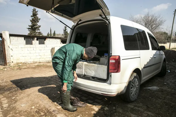 1614811108931.jpg İneğin karnından çıkanlar şoke etti! Tam 15 kilogram halat ve çivi ameliyatla alındı - 6