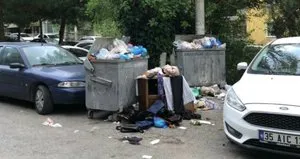 Sokaklar çöp yuvasına döndü