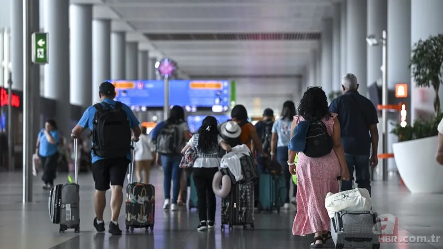 Bayram için biletler tükendi! Havada-karada 15 milyon yolcu 8