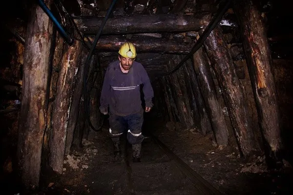 İzmir’de maden ocağında göçük! Çok sayıda kişi göçük altında kaldı! Ekipler olay yerinde...