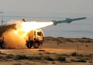 Yemen'den Suudi Arabistan'a roket saldırısı