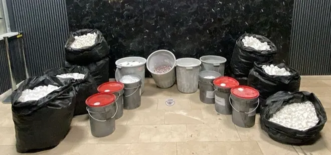 Bahçelievler’de zehir tacirlerine operasyon! Uyuşturucu kuryesi avukat yakalandı