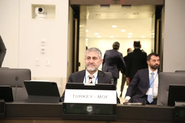 Hazine ve Maliye Bakanı Nebati’den ABD’li şirketlerin temsilcileriyle önemli görüşme