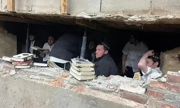 Sinagoglardan karanlığa inen gizli tüneller! Bebek katilleri, pedofililer burada mı saklanıyor? New York’tan sonra aynı skandal Moskova’da görüldü