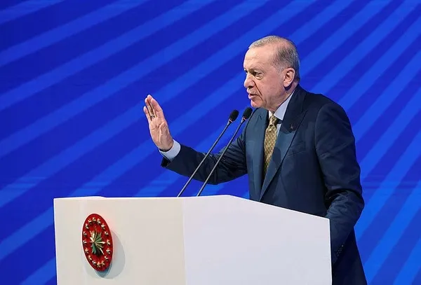 Başkan Recep Tayyip Erdoğan 28 Şubat vurgusu: Kıyafet yüzünden hakarete uğranan günler geride kaldı onlara boyun eğmeyiz