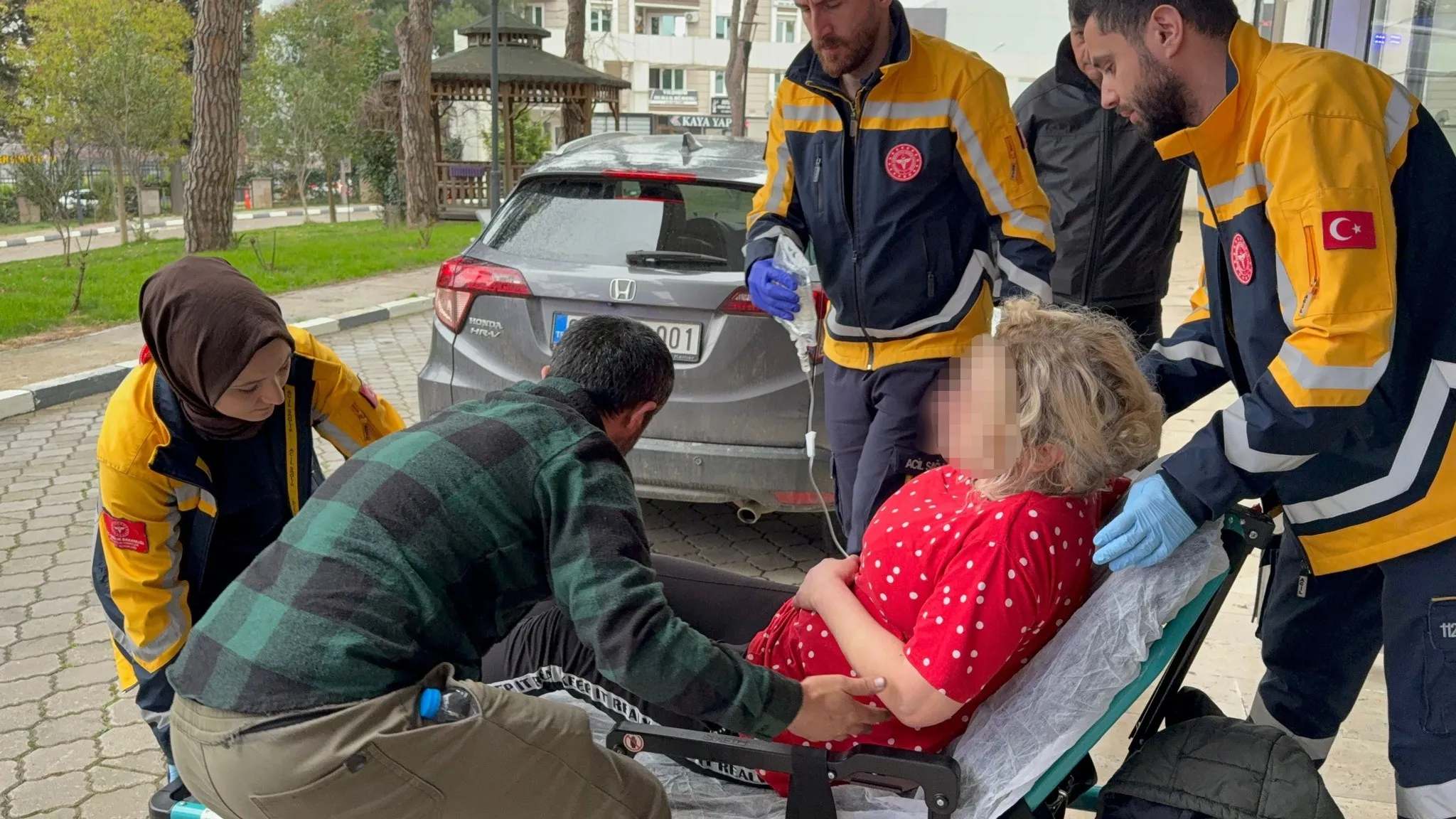 Hamile şüpheli mahkemede fenalaştı: Hastaneye kaldırıldı