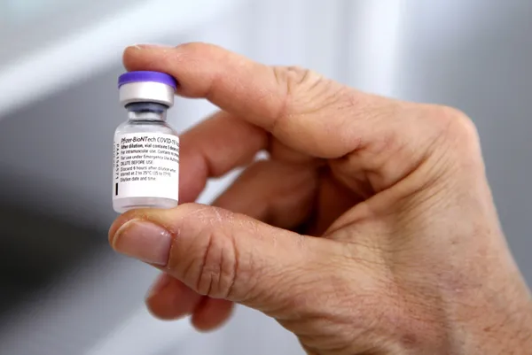 1610094518719.jpg Pfizer'dan flaş açıklama: Koronavirüs aşısı mutasyona karşı etkili mi? - 3