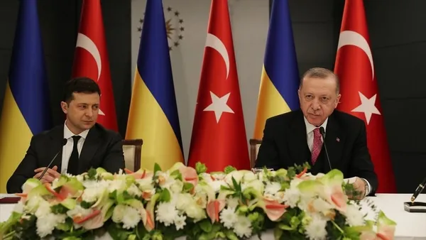 baskan-recep-tayyip-erdogan-zelenskiy-ile-gorustu-iste-ele-alinan-konular-1648749678050.jpg