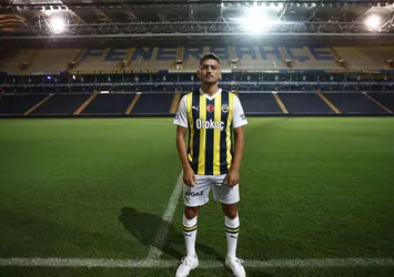 Cengiz Ünder resmen Fenerbahçe'de! KAP geldi! İşte maliyeti...