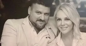Boşanmak için haraç istiyor