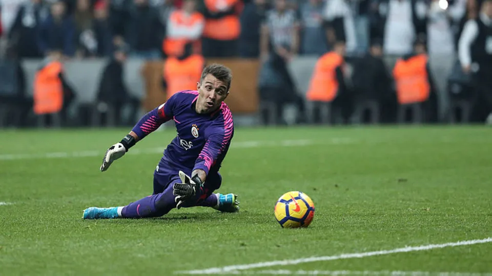 Galatasaray'a yeni kaleci geliyor