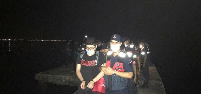 Sürat teknesiyle Yunanistan'a kaçmaya çalışan FETÖ şüphelileri yakalandı