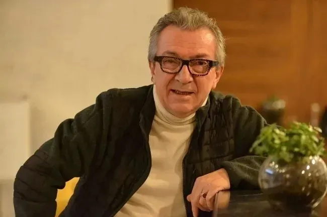 Kurtlar Vadisi'nde maskeler düşüyor! Dizinin Ömer Babası'ndan FETÖ sözleri: Soruşturma doğru karar - 7