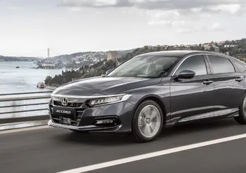 2021 Honda Accord’un Türkiye fiyatı belli oldu! İşte fotoğraflar… (Motor ve donanım özellikleri)