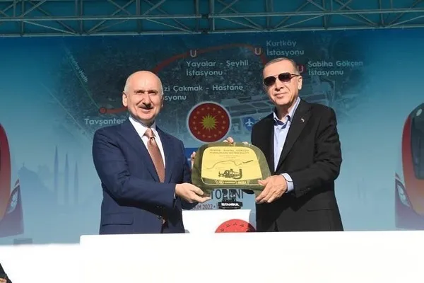Pendik-Sabiha Gökçen Havalimanı metrosunda İBB gerçekleri! Hani engelleniyordunuz? Hattın bağlantı kısmını yapmamışlar - 1