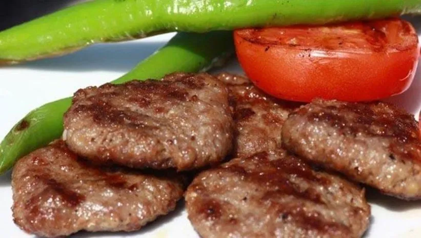 Köfteci Yusuf’un ardından bir domuz eti skandalı daha! Konya’da köfte ve kebaptan domuz eti çıktı