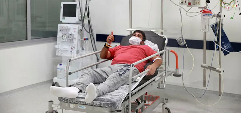 Türkiye'nin ambulans uçakla Ankara'ya getirdiği Leyla Gülüşken'in babası Emrullah Gülüşken taburcu edildi